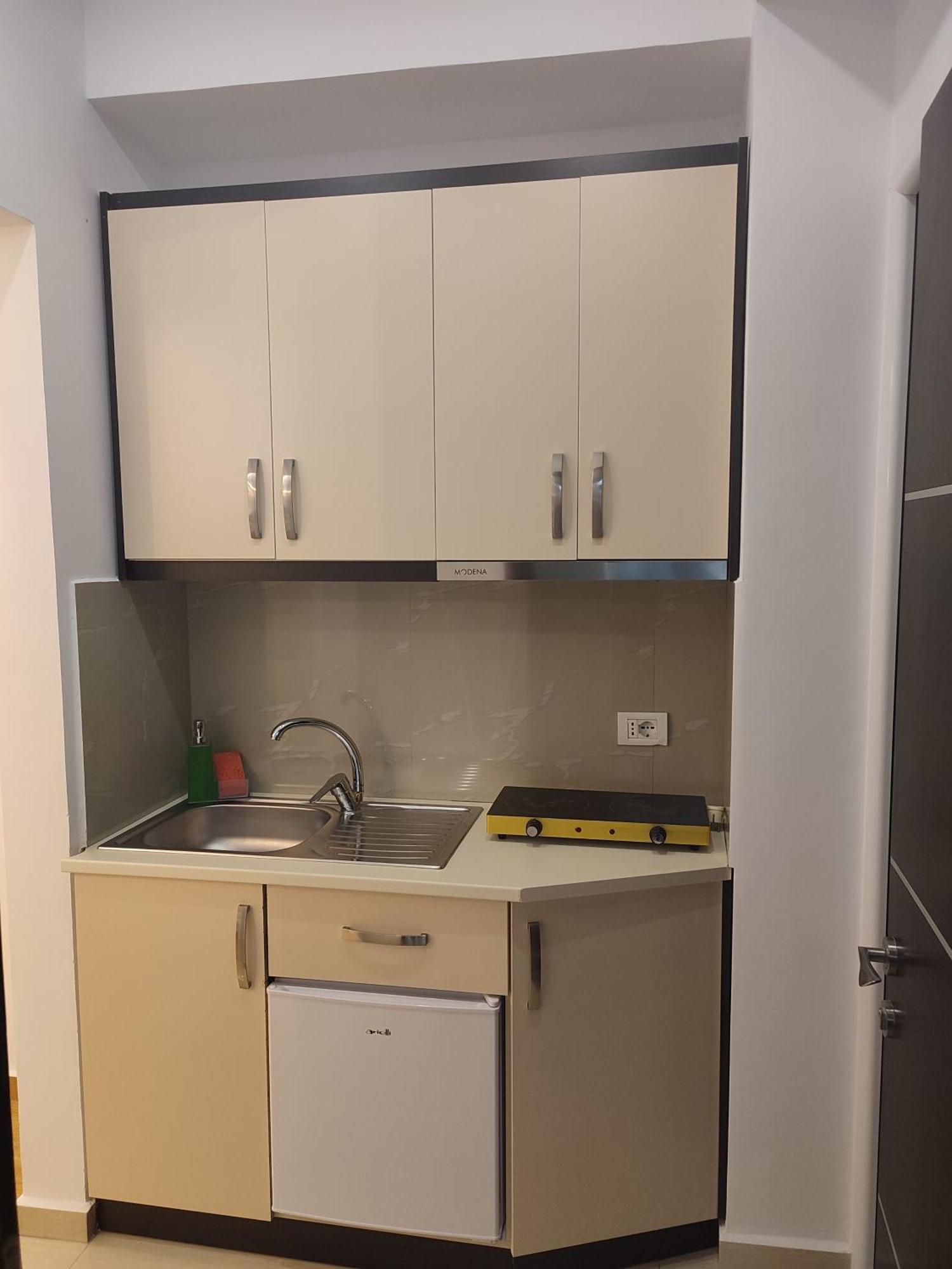 Apartments Sadiku With Sea View ซารานเดอ ภายนอก รูปภาพ