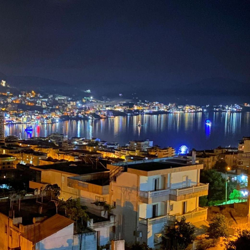Apartments Sadiku With Sea View ซารานเดอ ภายนอก รูปภาพ